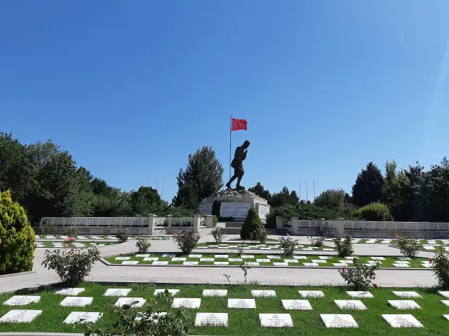 Kocatepe'den Dumlupınar'a: Büyük Taarruz'un şehitlikleri