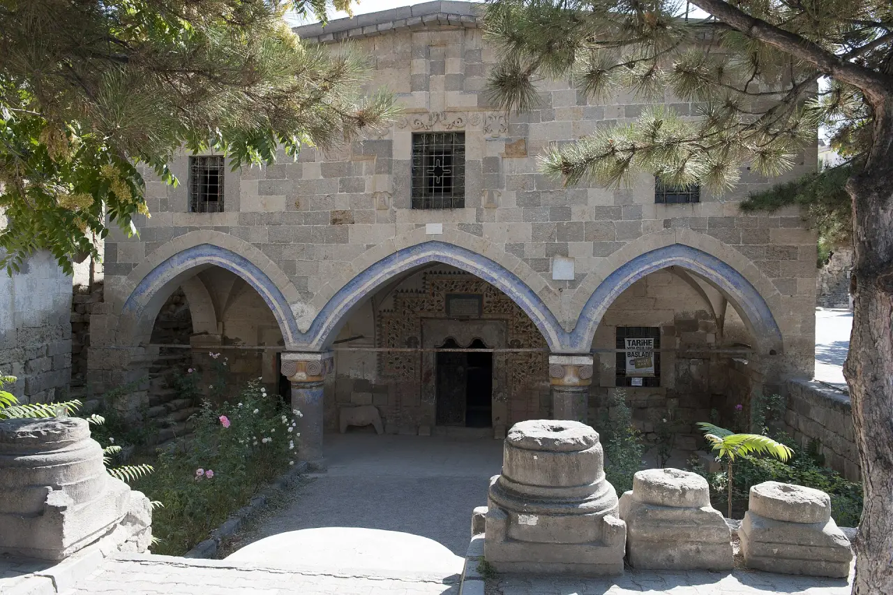 Mustafapaşa (Sinasos) · Konstantin-Eleni Kilisesi