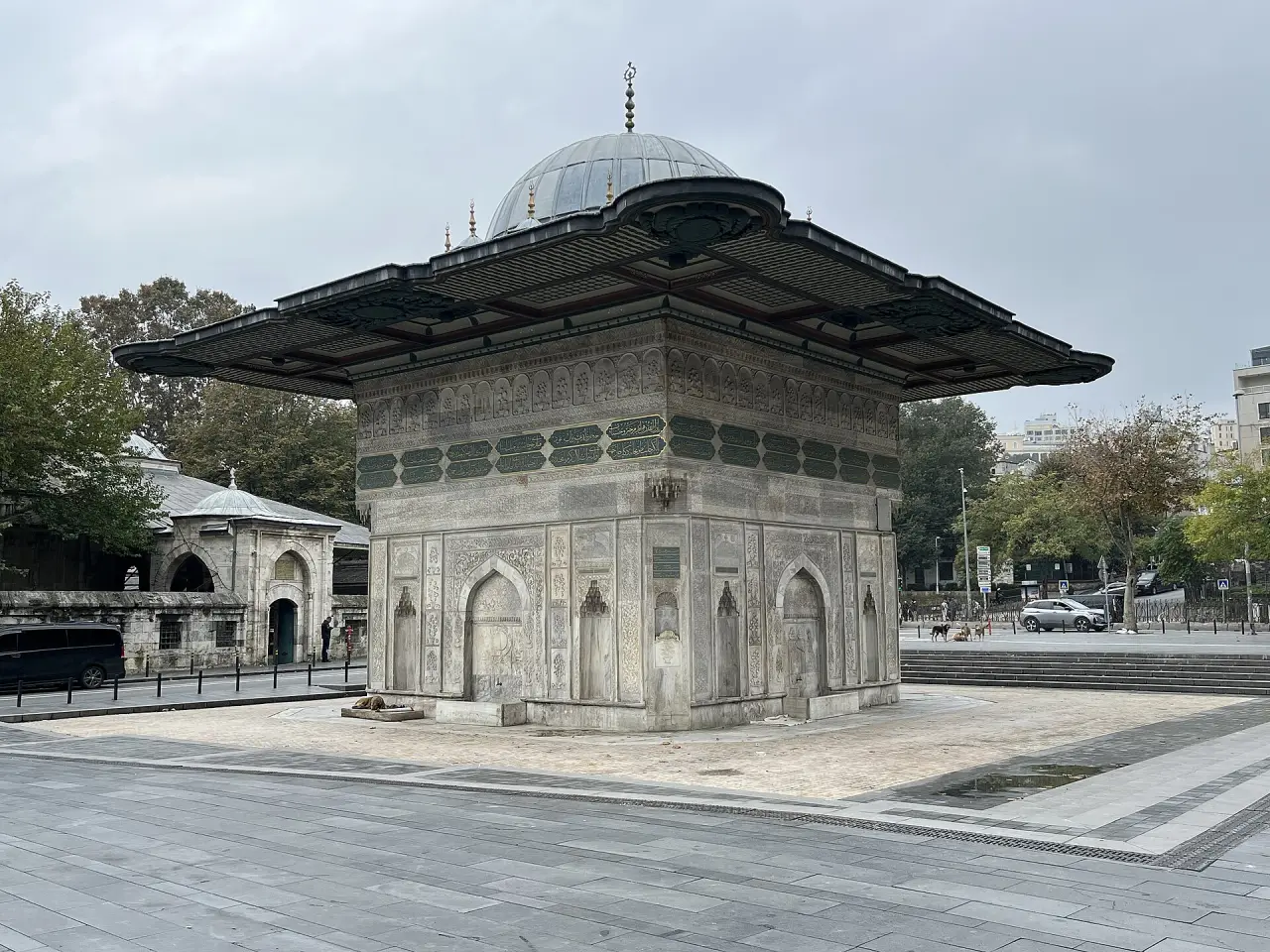 Tophane Çeşmesi ve Tophane-i Amire
