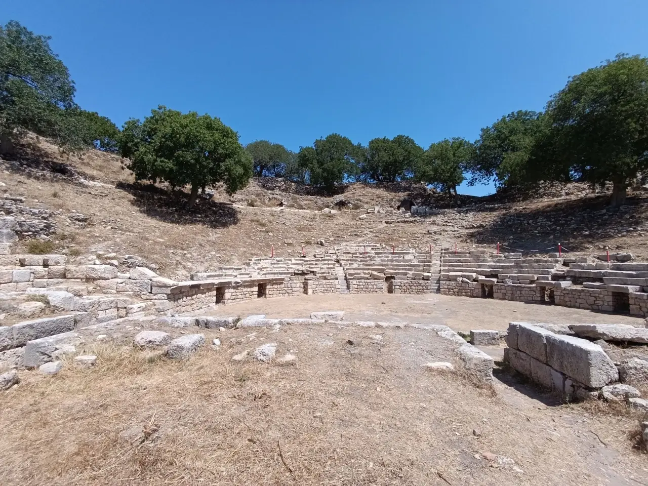 Teos